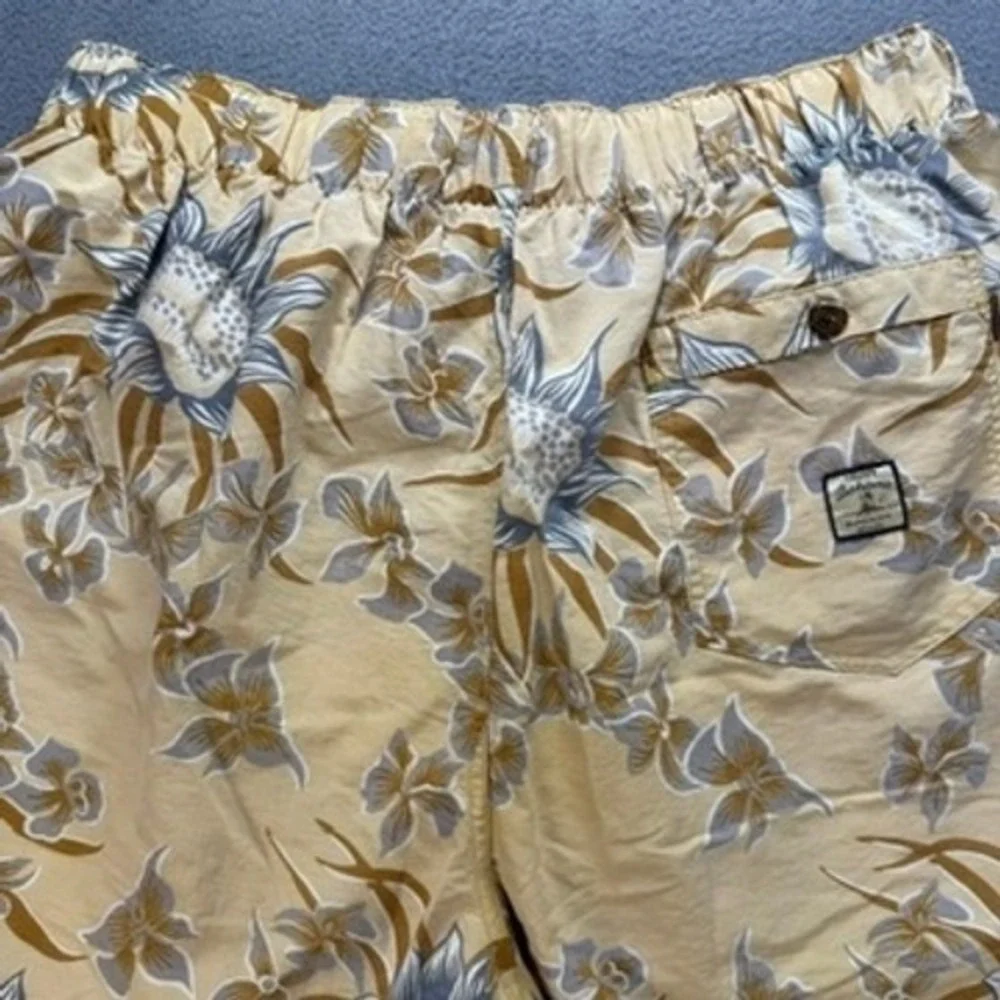 Tommy Bahama Swim Trunks Board Shorts XL Floral‎ Tan Nylon Cargo Mesh Lined Mens